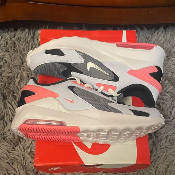 Nike Kids' White, Pink, and Gray Sneakers - Picture 7 of 7